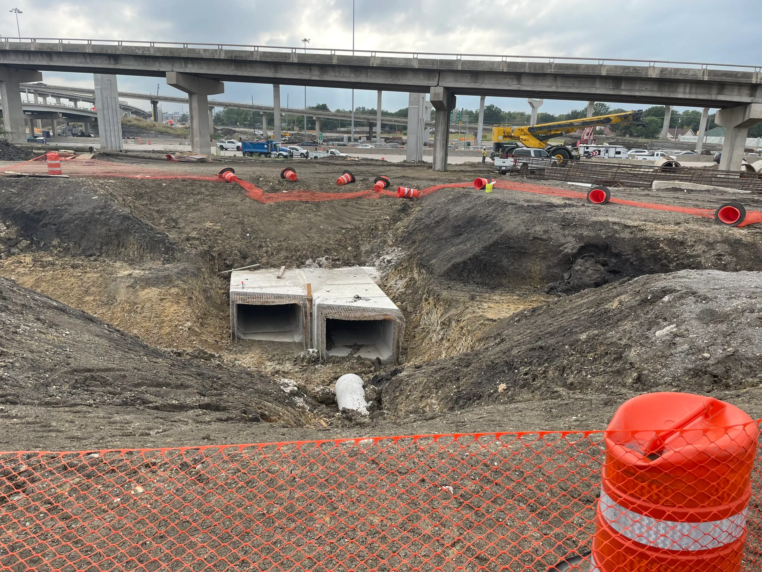 635 SMC2 project — concrete drainage structure